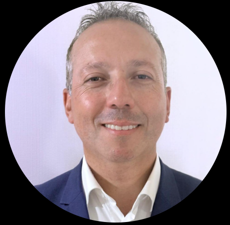 Carlos Salgado - Director Comercial con MBA en Dirección General de Empresas | +12 años liderando equipos y expansión regional | Especialista en Ventas B2B, BI, Automatización y Finanzas | LATAM